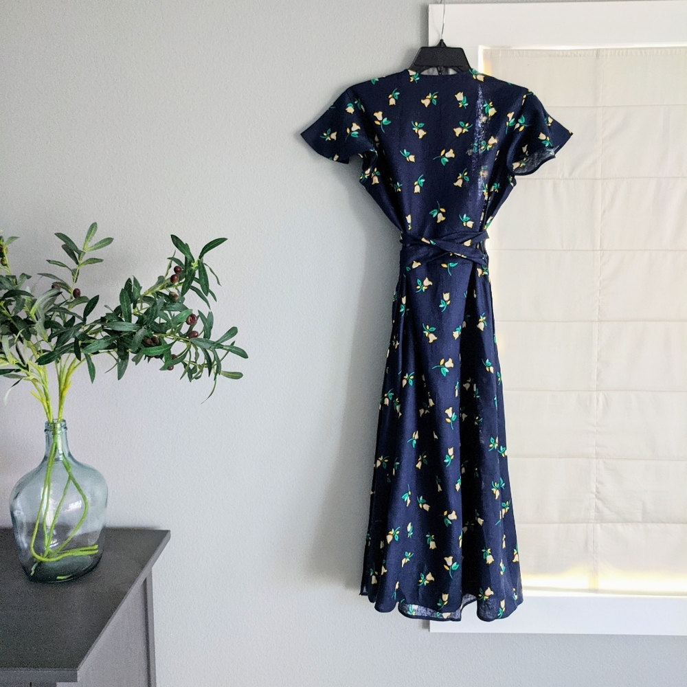 Draper James Navy Blue Dark Floral Linen Wrap Dress NWT 6 - Picture 11 of 11